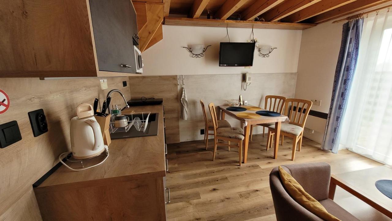 Aquapark Tatralandia Best Apartman 335 Liptov Липтовски-Микулаш Экстерьер фото